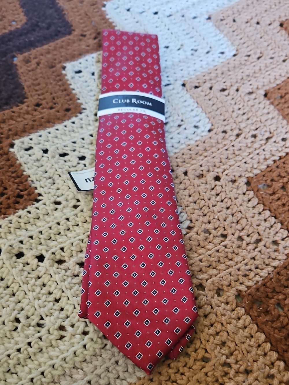 NWT, Club Room Red, Blue Diamond-Print Men's Tie